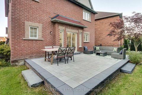 Photo 37 at 20 Trish Drive, Oak Ridges Lake Wilcox, Richmond Hill