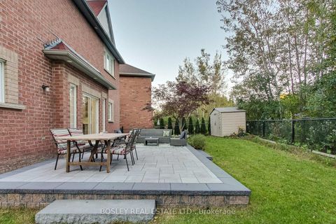 Photo 39 at 20 Trish Drive, Oak Ridges Lake Wilcox, Richmond Hill