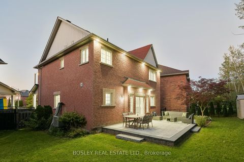 Photo 41 at 20 Trish Drive, Oak Ridges Lake Wilcox, Richmond Hill