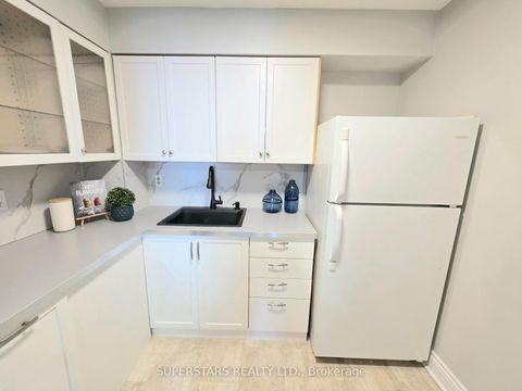 Photo 5 at 905 - 15 Sewells Road, Malvern, Toronto