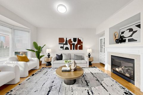 Photo 15 at 5 Rivington Avenue, Patterson, Vaughan