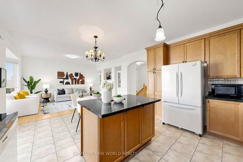 Photo 18 at 5 Rivington Avenue, Patterson, Vaughan