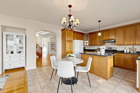 Photo 22 at 5 Rivington Avenue, Patterson, Vaughan