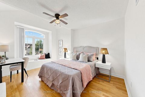 Photo 33 at 5 Rivington Avenue, Patterson, Vaughan