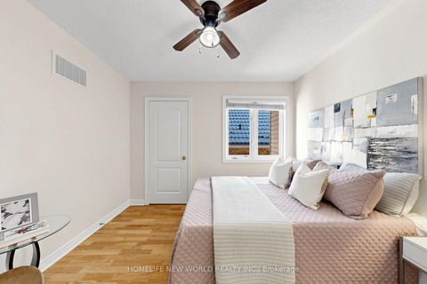 Photo 40 at 5 Rivington Avenue, Patterson, Vaughan
