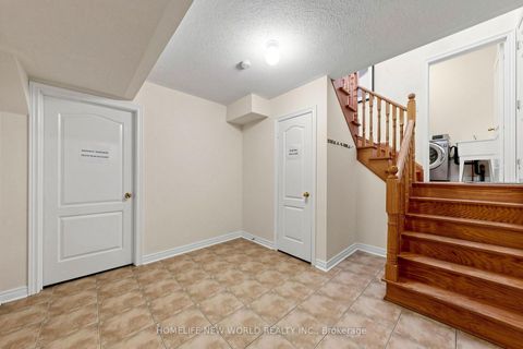 Photo 44 at 5 Rivington Avenue, Patterson, Vaughan