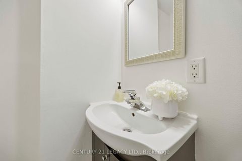 Photo 12 at 659 - 3 Everson Drive, Willowdale East, Toronto
