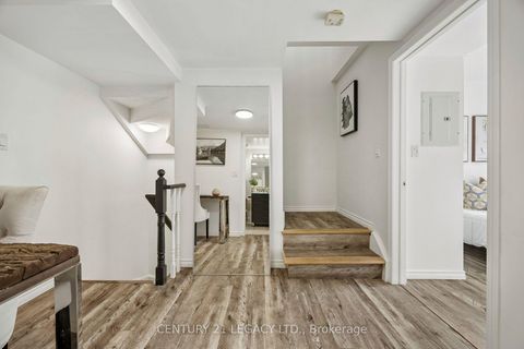 Photo 14 at 659 - 3 Everson Drive, Willowdale East, Toronto