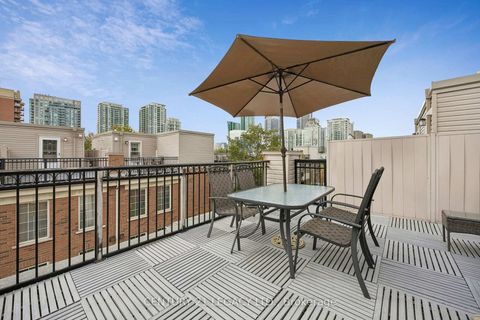 Photo 19 at 659 - 3 Everson Drive, Willowdale East, Toronto