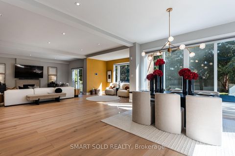 Photo 4 at 231 Hounslow Avenue, Willowdale West, Toronto