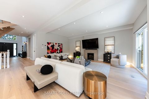 Photo 7 at 231 Hounslow Avenue, Willowdale West, Toronto