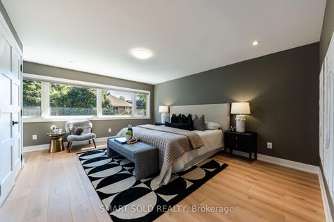 Photo 17 at 231 Hounslow Avenue, Willowdale West, Toronto