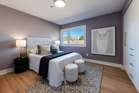 Photo 24 at 231 Hounslow Avenue, Willowdale West, Toronto