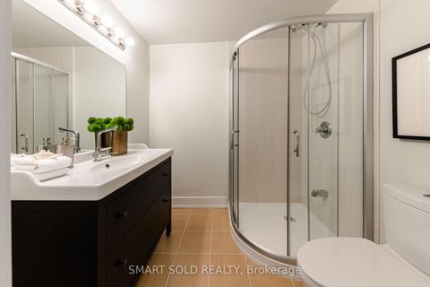 Photo 32 at 231 Hounslow Avenue, Willowdale West, Toronto
