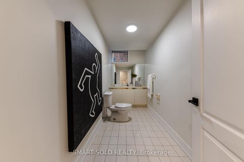 Photo 33 at 231 Hounslow Avenue, Willowdale West, Toronto