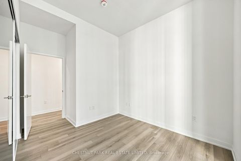 Photo 17 at 625 - 230 Simcoe Street, Chinatown, Toronto