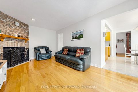 Photo 12 at 3 Green Acres Road, Uplands, Vaughan