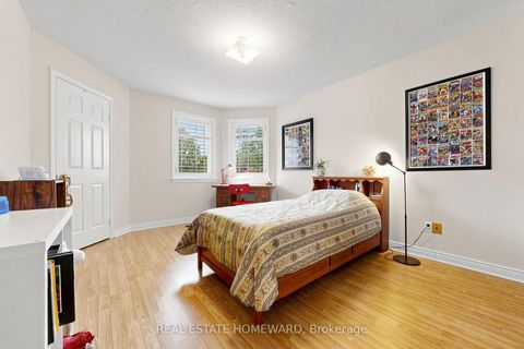Photo 31 at 3 Green Acres Road, Uplands, Vaughan