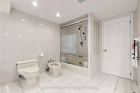 Photo 45 at 3 Green Acres Road, Uplands, Vaughan