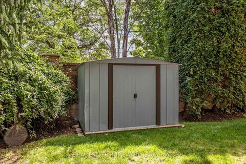 Photo 47 at 3 Green Acres Road, Uplands, Vaughan