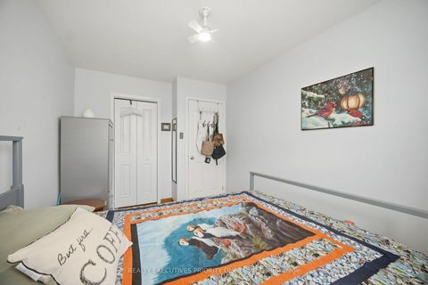 Photo 22 at 43 Elana Drive, Jane Heights, Toronto