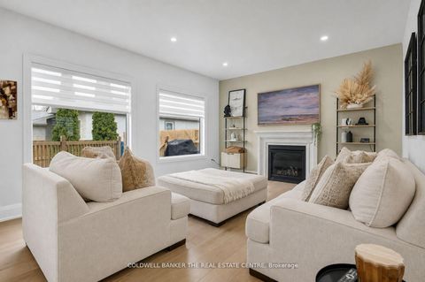 Photo 6 at 684 Lakelands Avenue, Alcona, Innisfil