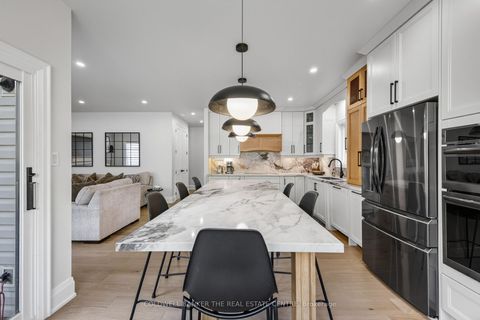 Photo 15 at 684 Lakelands Avenue, Alcona, Innisfil