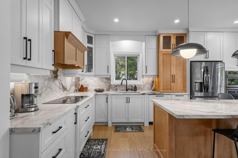 Photo 17 at 684 Lakelands Avenue, Alcona, Innisfil