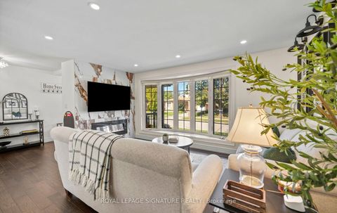 Photo 3 at 57 Sabrina Drive, Richview, Toronto