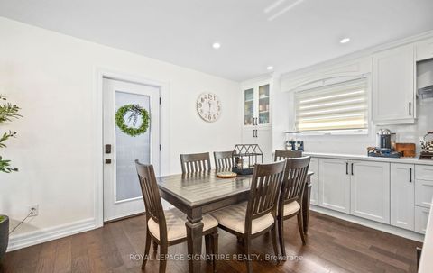 Photo 13 at 57 Sabrina Drive, Richview, Toronto