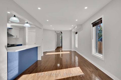 Photo 9 at 6 Purdy Crescent W, Pelmo Park W4, Toronto