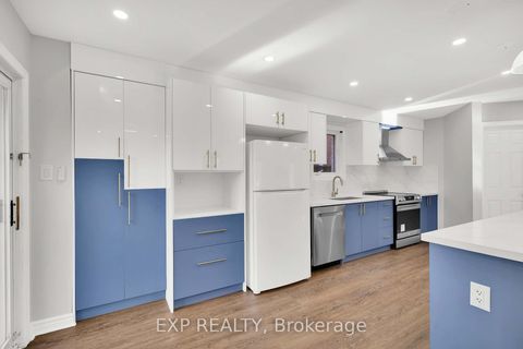 Photo 11 at 6 Purdy Crescent W, Pelmo Park W4, Toronto