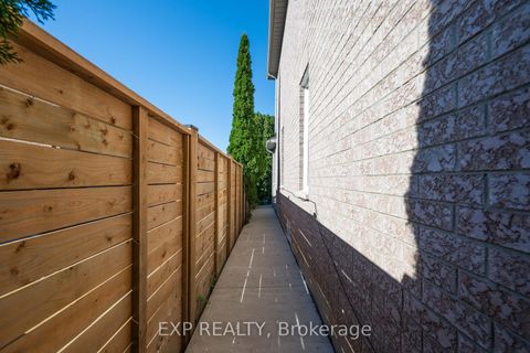 Photo 34 at 6 Purdy Crescent W, Pelmo Park W4, Toronto