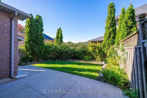 Photo 37 at 6 Purdy Crescent W, Pelmo Park W4, Toronto