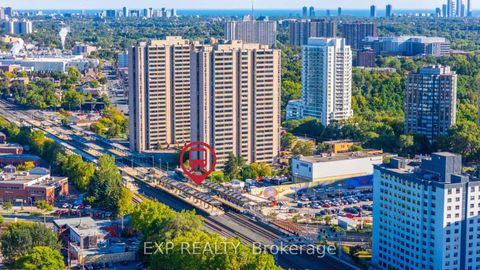 Photo 40 at 6 Purdy Crescent W, Pelmo Park W4, Toronto