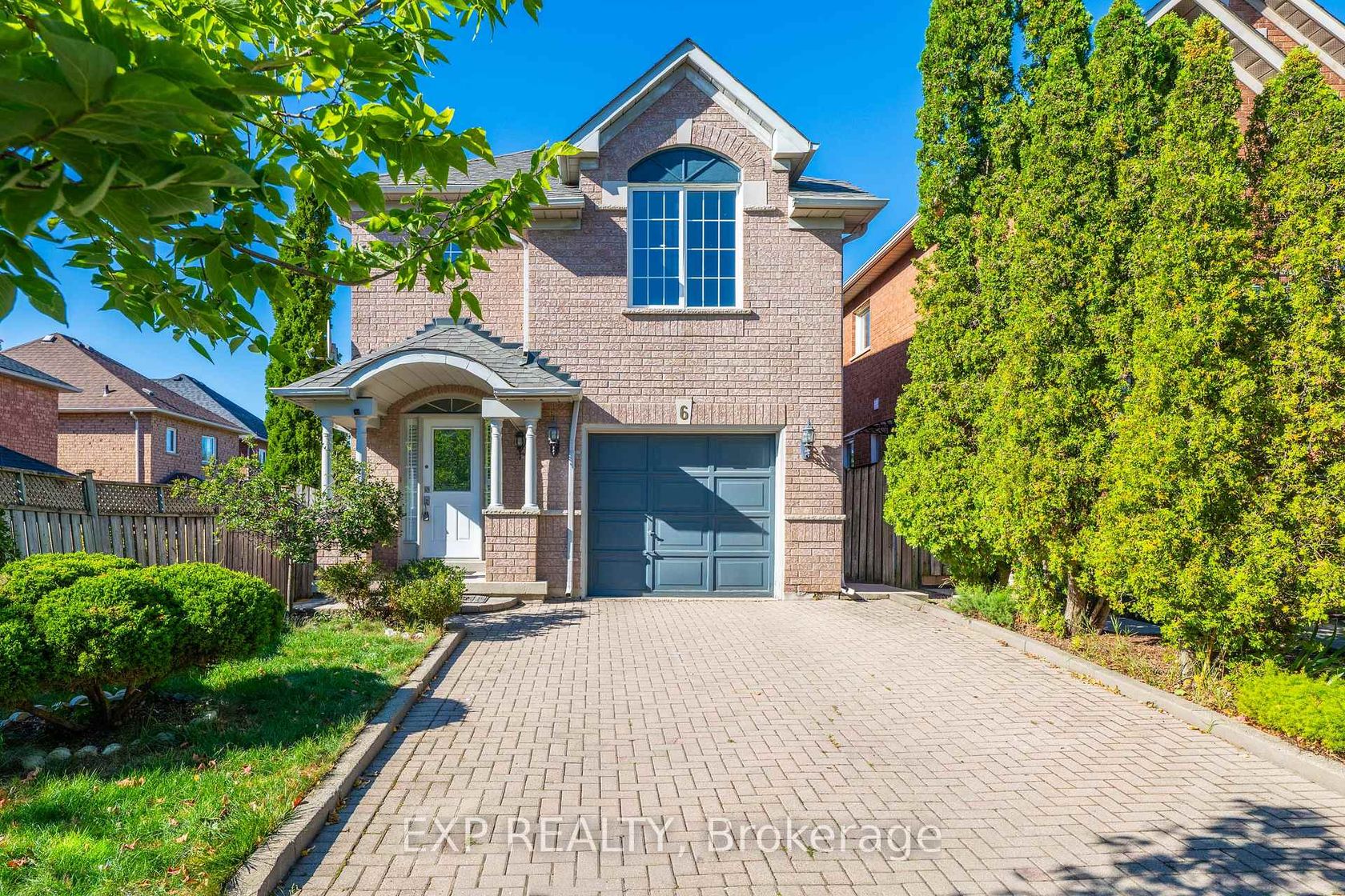 6 Purdy Crescent W, Pelmo Park W4, Toronto 