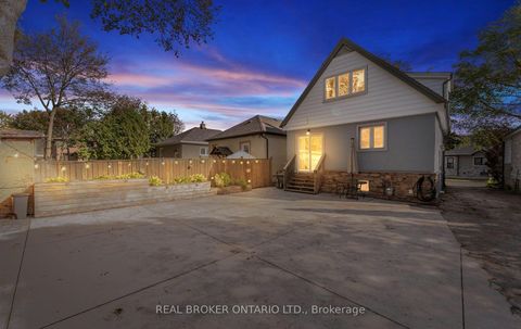 Photo 35 at 26 Roxaline Street, Humber Heights, Toronto
