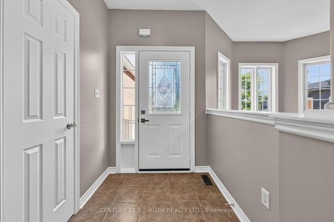 Photo 3 at 12 Lamont Crescent, Ardagh, Barrie