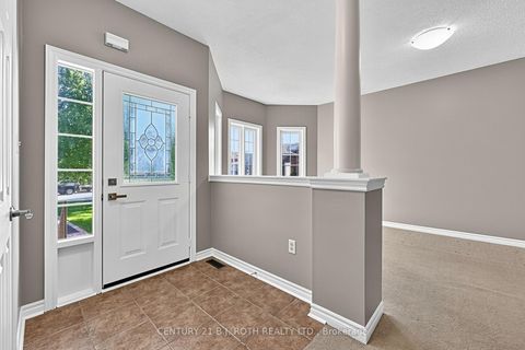 Photo 4 at 12 Lamont Crescent, Ardagh, Barrie