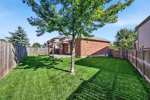 Photo 31 at 12 Lamont Crescent, Ardagh, Barrie