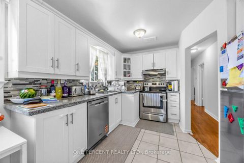 Photo 11 at 78 Melchior Drive, West Hill, Toronto