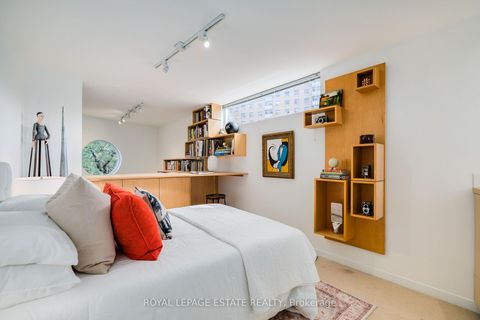 Photo 16 at 61 Seaton Street, Moss Park, Toronto