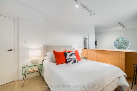 Photo 17 at 61 Seaton Street, Moss Park, Toronto