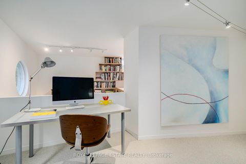 Photo 21 at 61 Seaton Street, Moss Park, Toronto