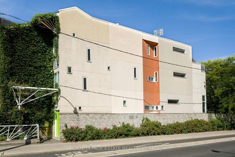 Photo 42 at 61 Seaton Street, Moss Park, Toronto