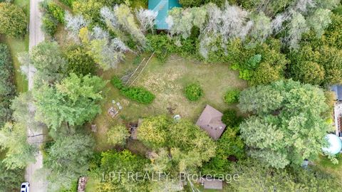 Photo 2 at 36 Nurme Avenue, Baldwin, Georgina