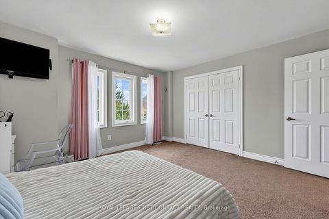 Photo 30 at 36 Regalia Way, Shore, Barrie