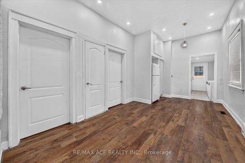 Photo 7 at 47 Laurel Avenue, Kennedy Park, Toronto