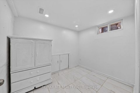 Photo 26 at 47 Laurel Avenue, Kennedy Park, Toronto