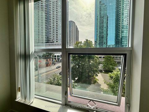Photo 13 at 110 - 5168 Yonge Street, Willowdale West, Toronto